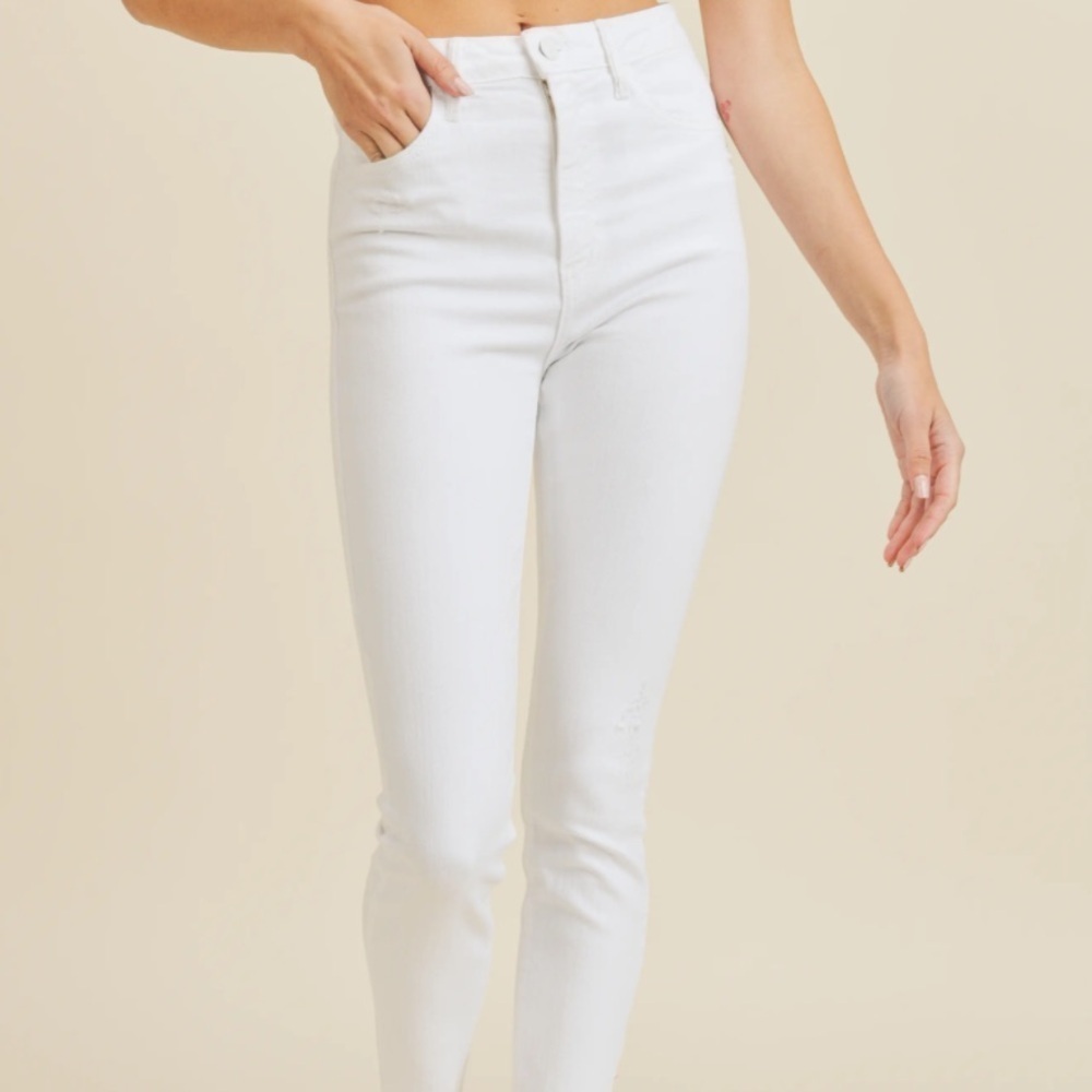 Just Black Women's White Skinny Jeans